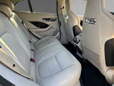 SPOTICAR Jaguar I-pace Ev400 Awd First Edition Gebraucht - Geländewagen Elektro Schwarz - Regensburg - 1201281674_5