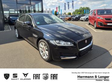 SPOTICAR Jaguar Xe Navi W-lan Gebraucht - Limousine Diesel Schwarz - Potsdam - 1201315869_1