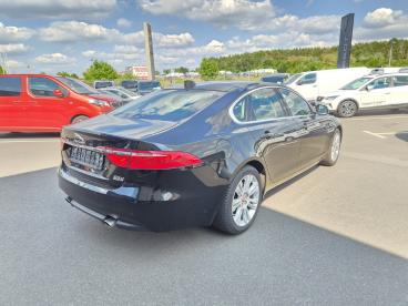 SPOTICAR Jaguar Xe Navi W-lan Gebraucht - Limousine Diesel Schwarz - Potsdam - 1201315869_3