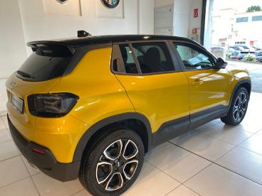 SPOTICAR Jeep Avenger Summit Gebraucht - Suv Benzin  - Dresden - 1201167502_4