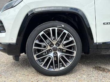 SPOTICAR Jeep Compass 1.5 T4 48v E-hybrid Summit Gebraucht - Suv Benzin Weiß - Regensburg - 1201170090_5