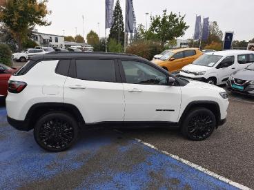 SPOTICAR Jeep Compass Upland 1.5 Mild Hybrid*pano* Shz*navi*ka Gebraucht - Suv Hybrid Weiß - Dresden - 1201339153_4
