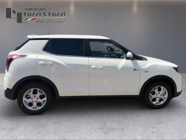 SPOTICAR Kgm Tivoli 1.5 T-gdi Benzin Nomad 2wd Gebraucht - Suv Benzin Weiß - München - 1201318313_4