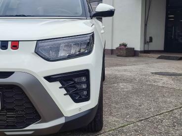 SPOTICAR Kgm Tivoli 1.5 T-gdi 2wd 6at Lux / Leder Gebraucht - Suv Benzin Weiß - Essen - 1201334231_4