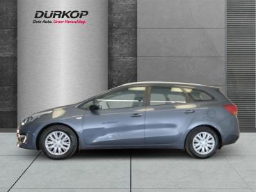 SPOTICAR Kia Ceed Cee-d Cee´d_sw 1.4 Attract Cvvt Edition 7 Shz Klimaanlag Gebraucht - Limousine Benzin  - Braunschweig - 1201199431_2