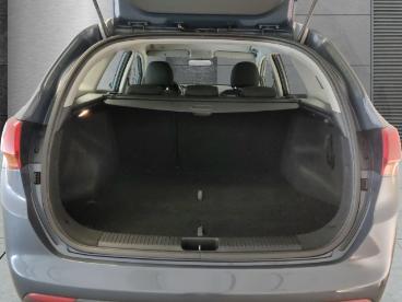 SPOTICAR Kia Ceed Cee-d Cee´d_sw 1.4 Attract Cvvt Edition 7 Shz Klimaanlag Gebraucht - Limousine Benzin  - Braunschweig - 1201199431_5