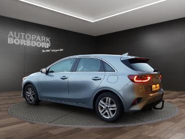 SPOTICAR Kia Ceed Cee-d Ceed Vision Ruckfahrkam. Shz Lenkradhzg Temp Apple Gebraucht - Limousine Benzin Silber - Borsdorf - 1201269163_3