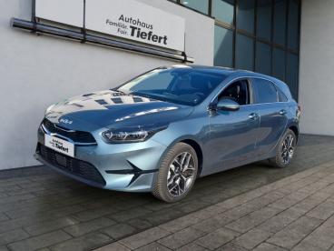 SPOTICAR Kia Ceed Cee-d Cee´d Ceed 1.5 T-gdi Dct7 Opf Platinum Gebraucht - Limousine Benzin  - Lauchringen - 1201298955_1