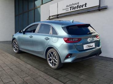 SPOTICAR Kia Ceed Cee-d Cee´d Ceed 1.5 T-gdi Dct7 Opf Platinum Gebraucht - Limousine Benzin  - Lauchringen - 1201298955_3