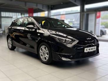 SPOTICAR Kia Ceed Cee-d Ceed / Ceed 1.0 Vision Komfort-pluspaket Gebraucht - Kleinwagen Benzin Schwarz - Melle - 1201299431_3