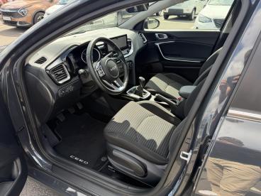 SPOTICAR Kia Ceed Cee-d Ceed Gebraucht - Kombi Diesel Grau - Potsdam - 1201301513_2