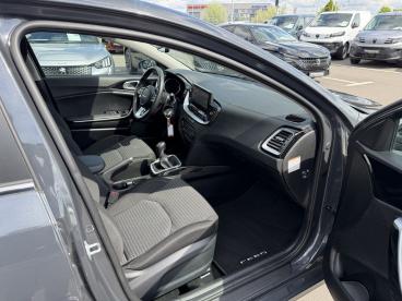 SPOTICAR Kia Ceed Cee-d Ceed Gebraucht - Kombi Diesel Grau - Potsdam - 1201301513_5