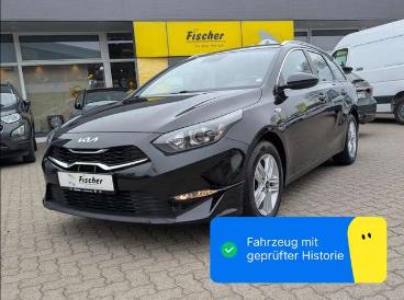 SPOTICAR Kia Ceed Sw / Ceed Sw Vision / Sitzheizung / Ruckfahrkamera Gebraucht - Kombi Benzin Schwarz - Kaltenkirchen - 1201273466_1