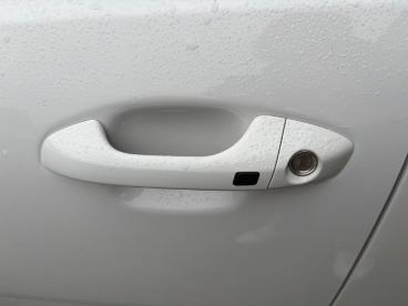 SPOTICAR Kia Rio Gt-line At +navi+shz+acc+kamera+led+pdc+led+ Gebraucht - Kleinwagen Benzin Weiß - Ottersberg - 1201218552_5