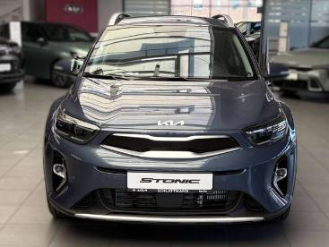 SPOTICAR Kia Stonic Spirit*p2*navi*lhz*rgs*shz*dct*isg* Gebraucht - Suv Benzin Blau - Melle - 1201305925_2