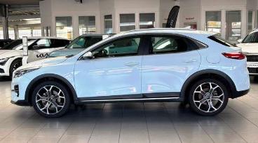 SPOTICAR Kia Xceed 1.5 Benzin Spirit *led* Navi * Allwetter*rfk* Gebraucht - Limousine Benzin Weiß - Melle - 1201202561_5