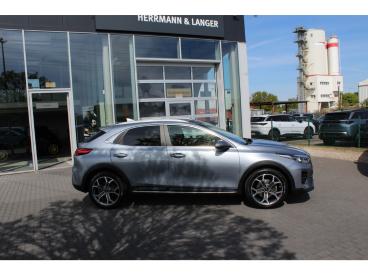 SPOTICAR Kia Xceed Xceed Gebraucht - Limousine Benzin Grau - Potsdam - 1201269511_2