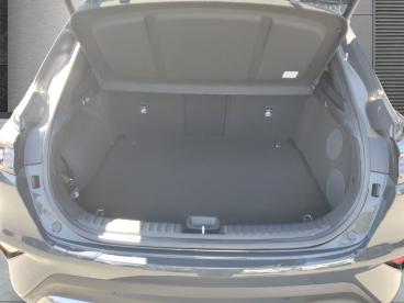 SPOTICAR Kia Xceed Xcee´d Gt-line 132kw 7-at Leder-paket Navi Digital Gebraucht - Limousine Benzin Grau - Berlin - 1201269676_5