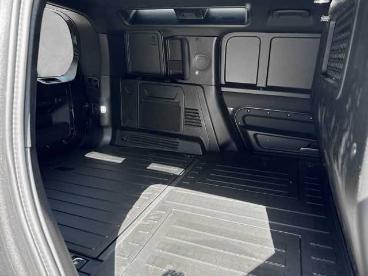 SPOTICAR Land Rover Defender 110 D250 Hard Top X-dynamic Se Gebraucht - Geländewagen Diesel Grau - Regensburg - 1201282001_5