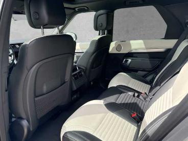 SPOTICAR Land Rover Discovery D250 R-dynamic Se Gebraucht - Suv Diesel Weiß - Regensburg - 1201342158_5