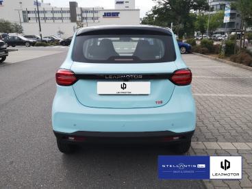 SPOTICAR Leapmotor T03 Design 95 Automatik *navi*panodach Gebraucht - Kleinwagen Elektro Blau - Neu-isenburg - 1201311682_5