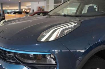 SPOTICAR Lynk Co 01 1.5t Hev Hybrid Navi/led/sport/virt./pano/ahk Gebraucht - Geländewagen Hybrid Blau - Schöningen - 1201299919_4