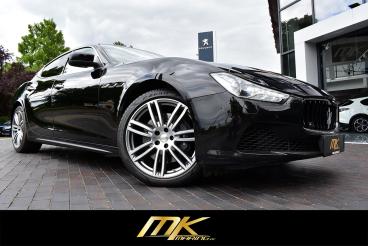 SPOTICAR Maserati Ghibli S Q4*sport*20 Zoll*leder*xenon*shz*navi* Gebraucht - Limousine Benzin Schwarz - Braunschweig - 1201272169_2