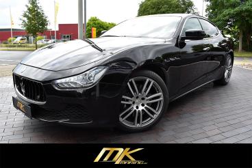 SPOTICAR Maserati Ghibli S Q4*sport*20 Zoll*leder*xenon*shz*navi* Gebraucht - Limousine Benzin Schwarz - Braunschweig - 1201272169_4