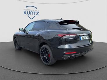 SPOTICAR Maserati Levante Trofeo Q4 My21 Acc, Panoramaschiebedach Gebraucht - Geländewagen Benzin  - Gettorf - 1201125824_3