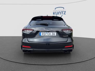 SPOTICAR Maserati Levante Trofeo Q4 My21 Acc, Panoramaschiebedach Gebraucht - Geländewagen Benzin  - Gettorf - 1201125824_5