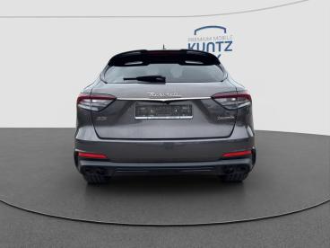 SPOTICAR Maserati Levante 430hp S Gransport Acc+pano Gebraucht - Geländewagen Benzin  - Gettorf - 1201143181_4