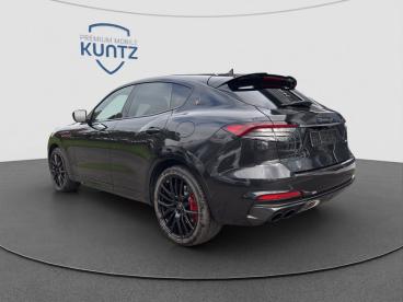 SPOTICAR Maserati Levante Trofeo V8 Pano-schiebedach, Standheizung Gebraucht - Geländewagen Benzin  - Gettorf - 1201195366_3