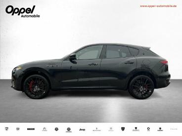 SPOTICAR Maserati Levante Modena Ultima My24 Panoramadach+360°-kam Gebraucht - Geländewagen Benzin  - Ansbach - 1201217235_4