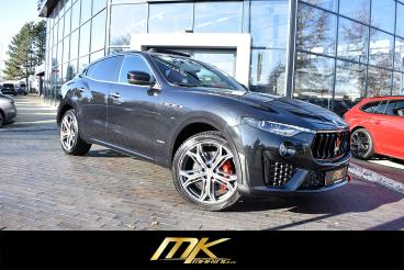 SPOTICAR Maserati Levante Gran Sport*pano*luft*carplay*navi*21zoll Gebraucht - Geländewagen Diesel Schwarz - Braunschweig - 1201272152_1