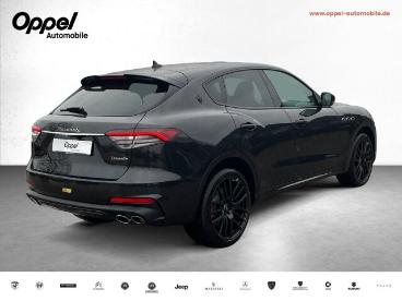 SPOTICAR Maserati Levante Modena Ultima My24 Panoramadach+360°-kam Gebraucht - Geländewagen Benzin Schwarz - Ansbach - 1201275048_3