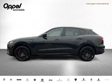 SPOTICAR Maserati Levante Modena Ultima My24 Panoramadach+360°-kam Gebraucht - Geländewagen Benzin Schwarz - Ansbach - 1201275048_4