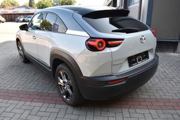 SPOTICAR Mazda Mx 30 Mx-30 E-skyactiv Gebraucht - Geländewagen Elektro Weiß - Papenburg - 1200967587_3