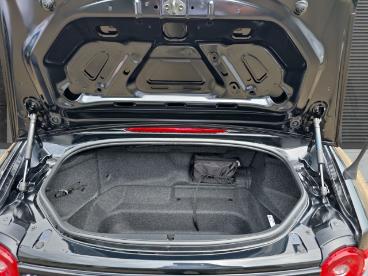 SPOTICAR Mazda Mx5 Roadster Kazari 1.5 Leder Beige Navi Led Bose Soun Gebraucht - Coupé-cabrio Benzin Schwarz - Hamburg - 1201154570_5