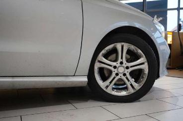 SPOTICAR Mercedes 220 Cdi Blueffi. Navi/led/kamera/shz/sport/ahk Gebraucht - Kombi Diesel Silber - Schöningen - 1201271258_5