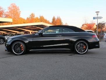 SPOTICAR Mercedes C-klasse Amg - Classe C S Comand Aps/distronic/styling Gebraucht - Coupé-cabrio Benzin Schwarz - Wangen Im Allgäu - 1201326039_3