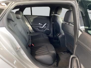 SPOTICAR Mercedes Cla Eu6d Navi Leder Digitales Cockpit Led Apple Carpla Gebraucht - Coupé-cabrio Benzin  - Aurich - 1201122504_5