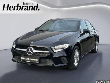 SPOTICAR Mercedes A-klasse Classe A +pdc+bluetooth+keyless+carplay Gebraucht - Limousine Benzin  - Neuss - 1201215315_1