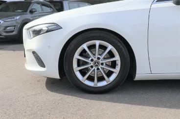 SPOTICAR Mercedes A-klasse Classe A Progressive Navi/autom./klima/led Sitzhzg. Gebraucht - Limousine Benzin Weiß - Wangen Im Allgäu - 1201269541_3