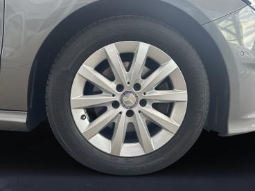 SPOTICAR Mercedes B-klasse Classe B Style Navi Sitzhzg. Tempomat Wi-rader Gebraucht - Familienauto Benzin Grau - Brilon - 1201156253_3