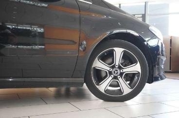 SPOTICAR Mercedes B-klasse Classe B Urban Navi/led/shz/pdc/temp./leder/klima Gebraucht - Familienauto Benzin Schwarz - Schöningen - 1201244578_5