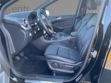 SPOTICAR Mercedes B-klasse Classe B Urban *ahk*led*pdc*shz*tempomat*allwetter* Gebraucht - Familienauto Diesel Schwarz - Bamberg - 1201275810_5