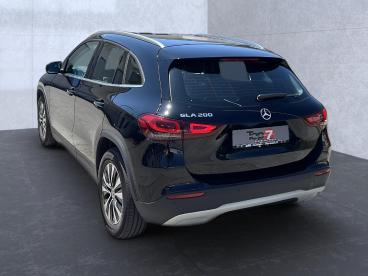 SPOTICAR Mercedes Gla Gla 200 Bluetooth Navi Led Klima Gla 200 Gla 200 B Gebraucht - Suv Benzin Schwarz - Rosenheim - 1201144703_3