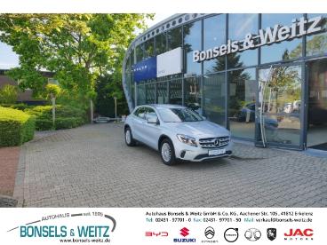 SPOTICAR Mercedes Gla Navi Shz Klima Funkfernbedienung Pdcv+h Freisprech Gebraucht - Suv Benzin Silber - Erkelenz - 1201290845_1