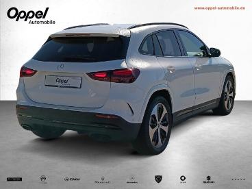 SPOTICAR Mercedes Gla Amg Line *navigation+anhangerkupplung* Gebraucht - Suv Benzin Weiß - Ansbach - 1201310078_3