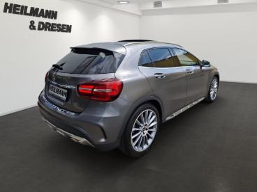 SPOTICAR Mercedes Gla 4matic Amg-line/automatik/schiebedach/navi/sitzhei Gebraucht - Suv Benzin Grau - Gelsenkirchen - 1201321937_3